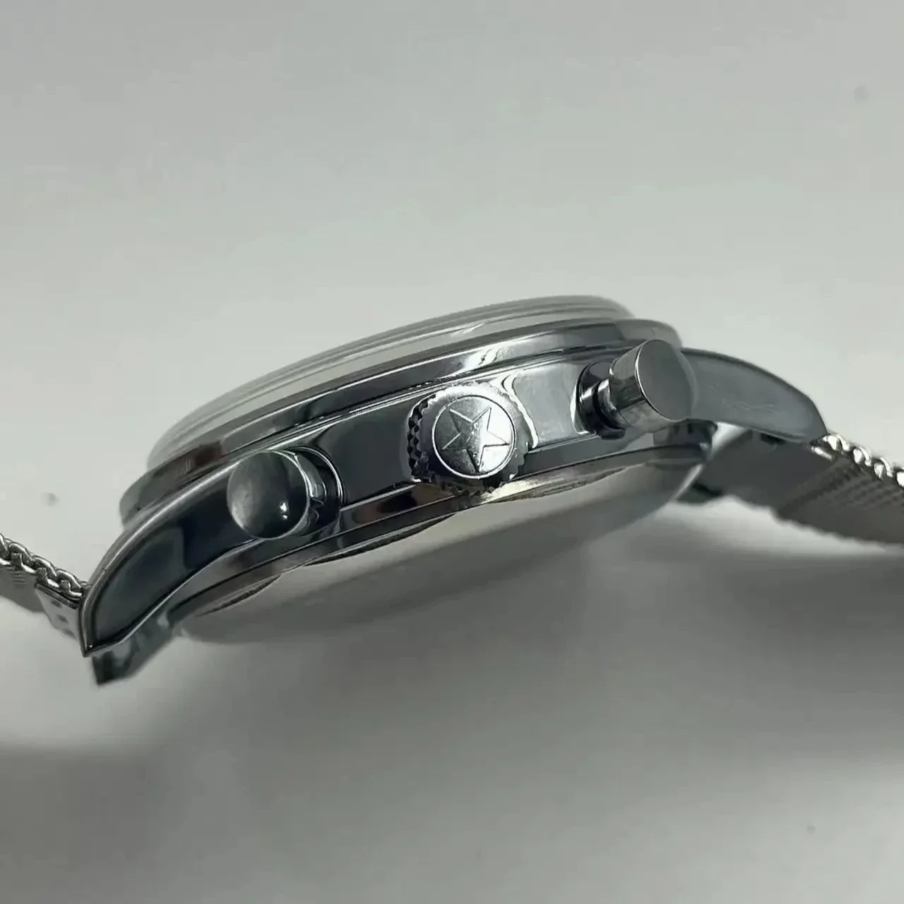 Erkek saatleri 1963 pilot otom - Solar Powered Watch incelemesi ve fiyatı